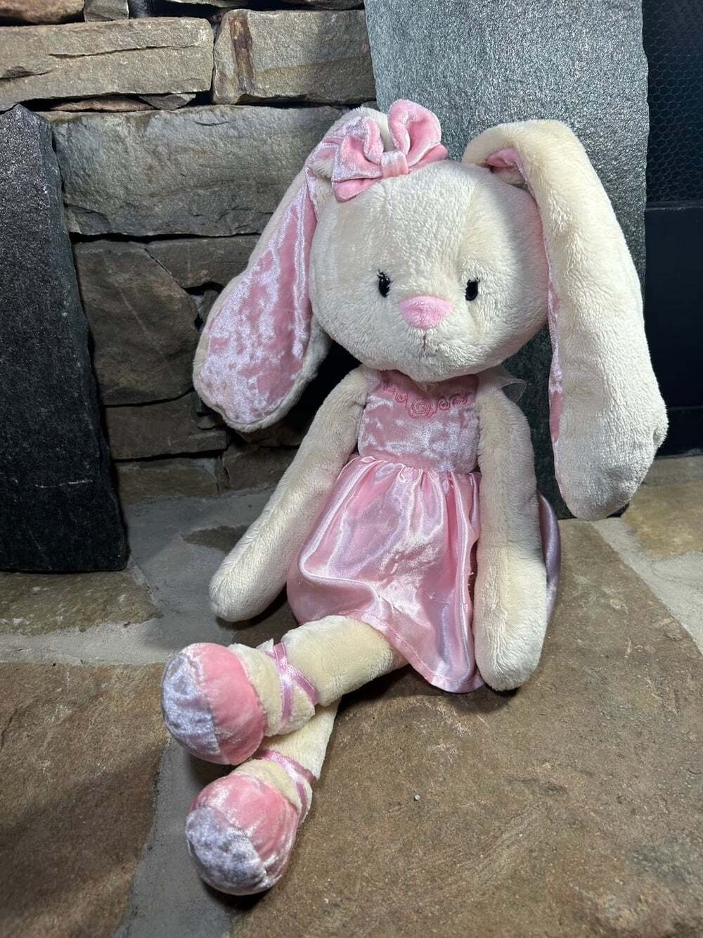 GUND Curtsy Bunny Ballet Plush soft doll